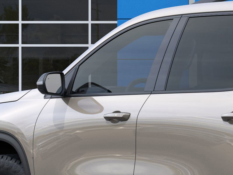 New 2026 Chevrolet Traverse Z71 w/ Driver Confidence Package image 12