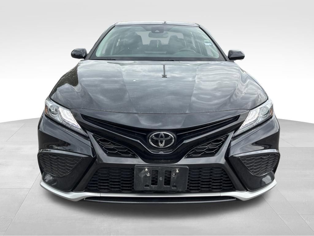 Used 2024 Toyota Camry XSE FWD image 9
