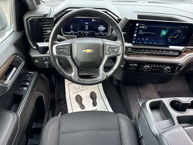Used 2022 Chevrolet Silverado 1500 LT AWD/4WD image 14
