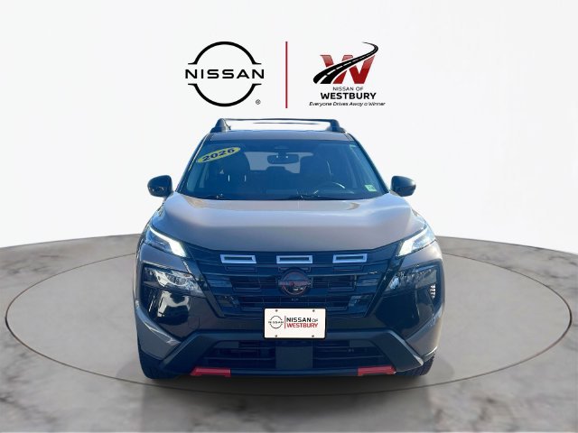 Certified 2026 Nissan Rogue SV AWD/4WD image 2