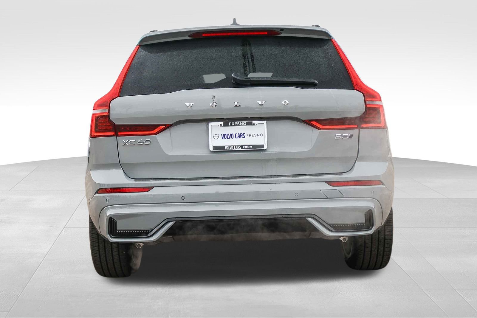 New 2026 Volvo XC60 B5 Ultra w/ Protection Package Premier image 6