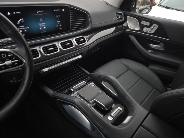 Used 2023 Mercedes-Benz GLS 450 4MATIC image 48