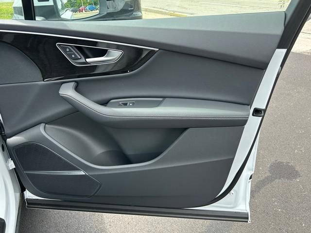 New 2025 Audi Q7 3.0T Premium Plus w/ Premium Plus Package image 24