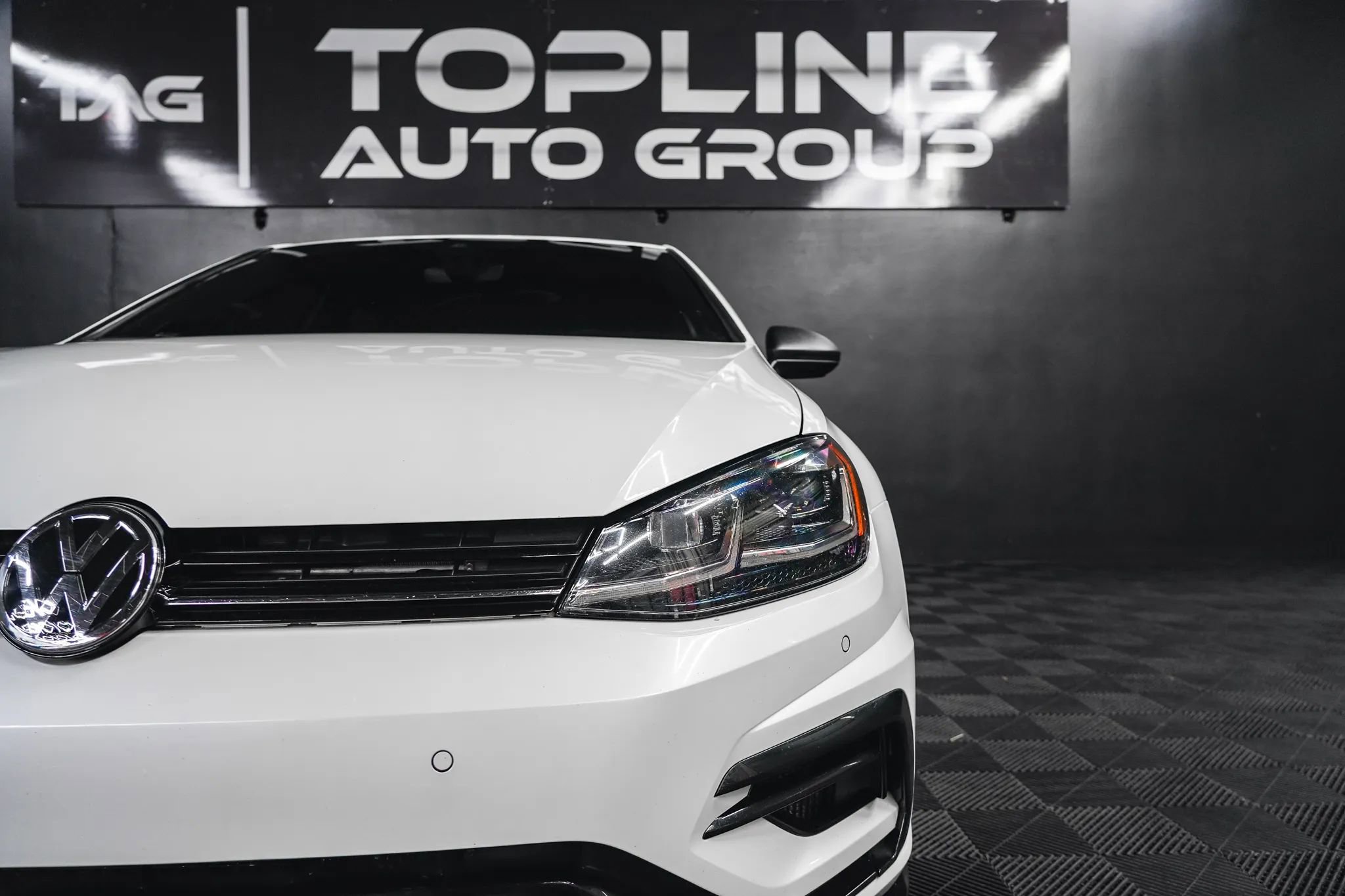 Used 2019 Volkswagen Golf 4-Door image 12