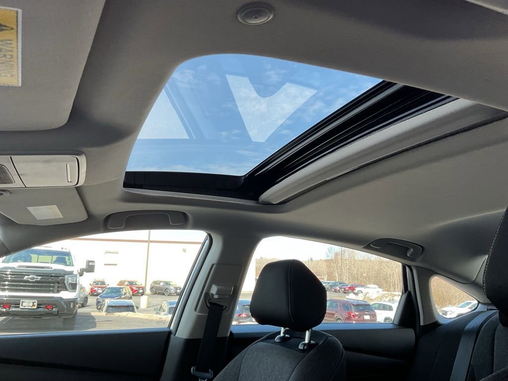 Used 2024 Honda Accord EX image 12