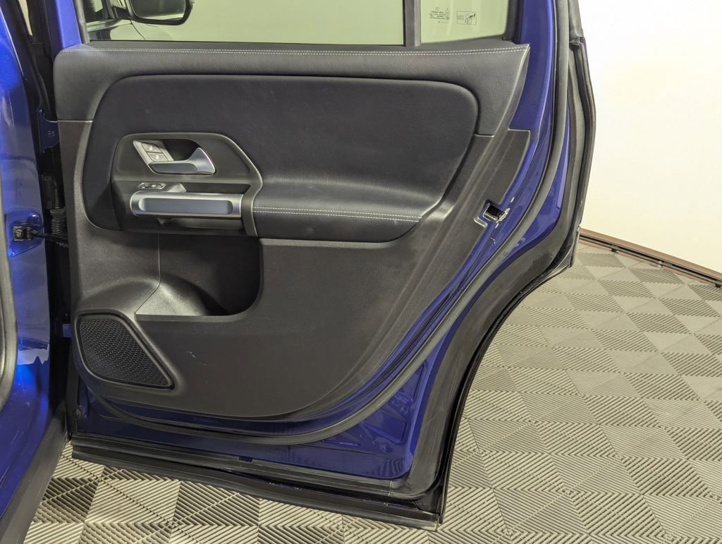 Used 2021 Mercedes-Benz GLB 250 image 56