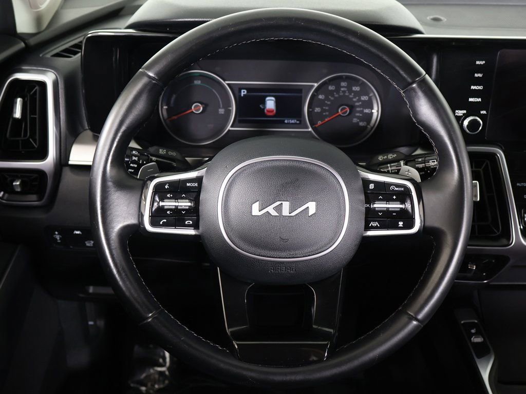 Used 2023 Kia Sorento EX image 43