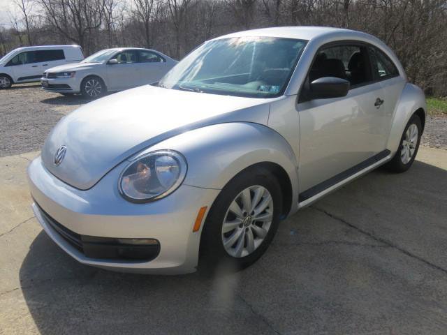 Used 2013 Volkswagen Beetle 2.5 image 3