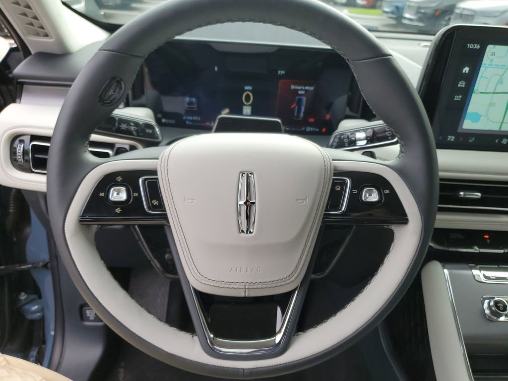 New 2026 Lincoln Aviator 2WD image 24