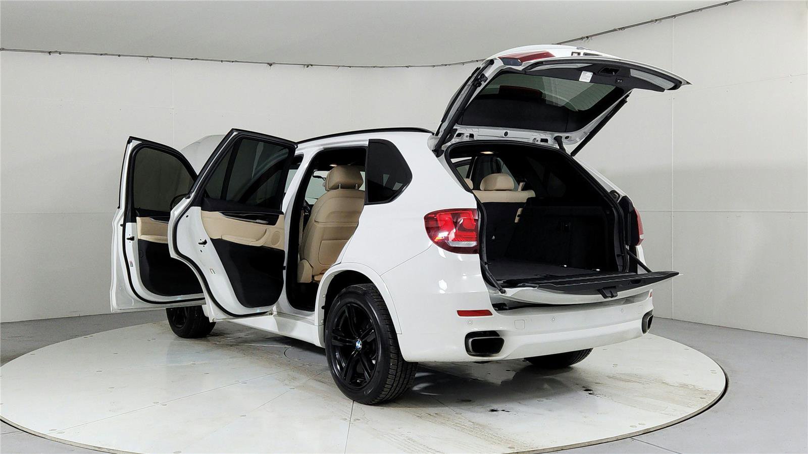 Used 2018 BMW X5 xDrive35i AWD/4WD image 11