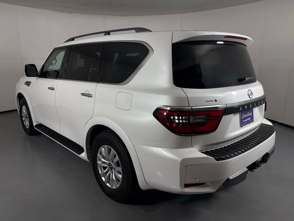 Used 2023 Nissan Armada SV RWD image 7