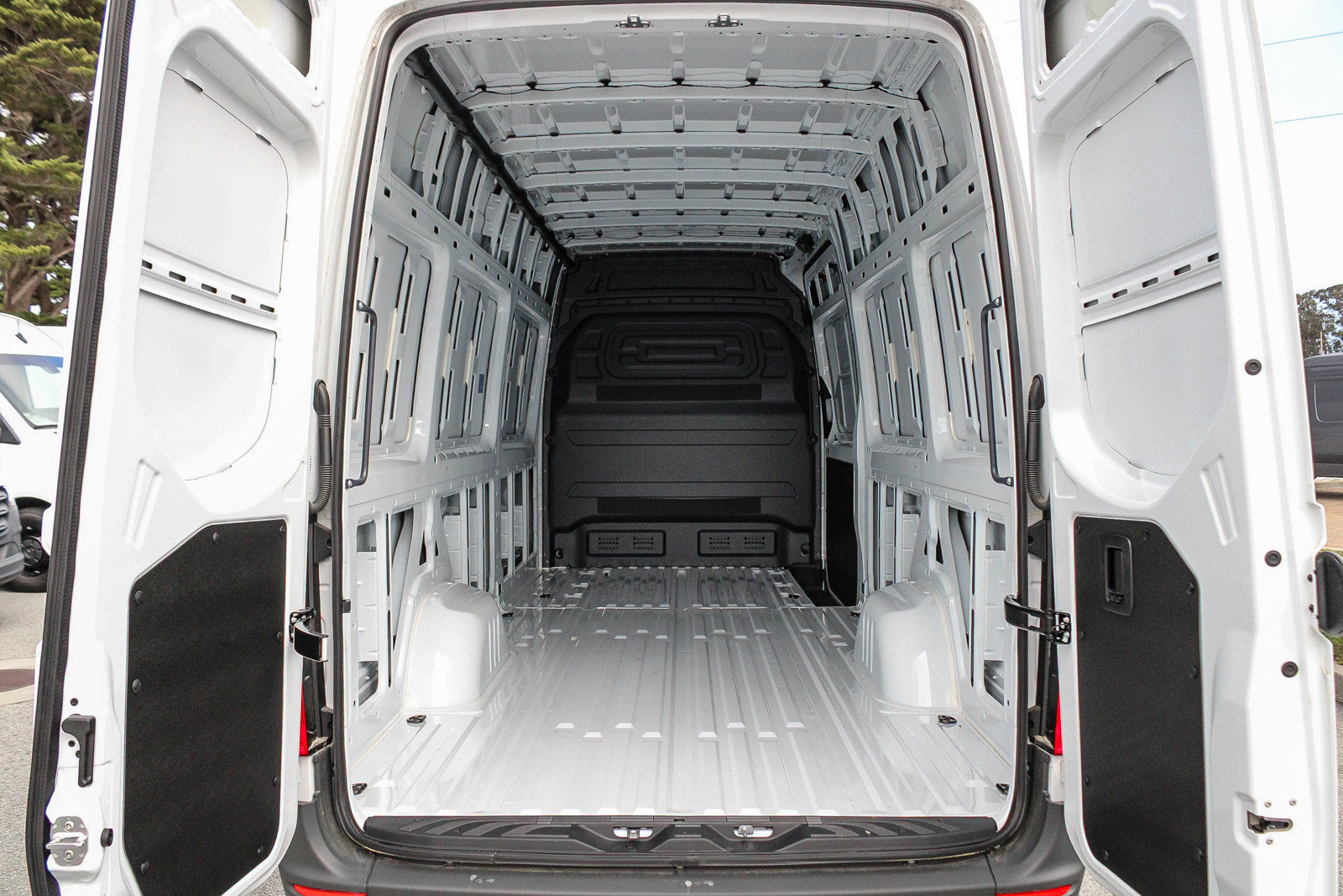 New 2025 Mercedes-Benz Sprinter 2500 image 26