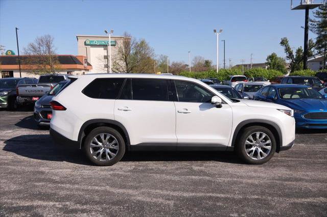 Certified 2024 Toyota Grand Highlander AWD Hybrid image 5