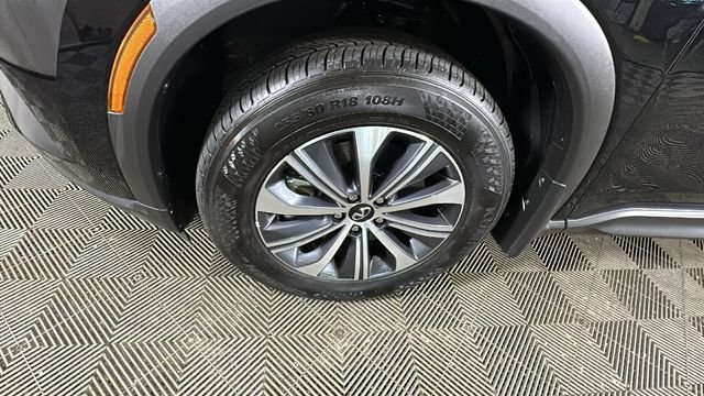 Used 2025 INFINITI QX60 Pure AWD/4WD image 9