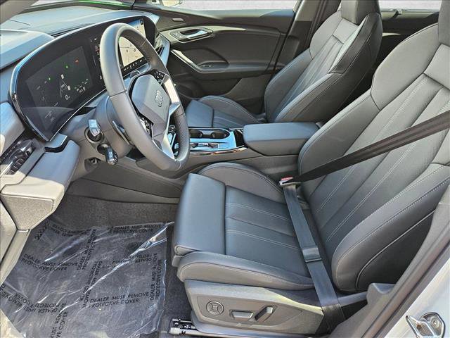 New 2025 Audi Q6 e-tron Premium Plus video 4