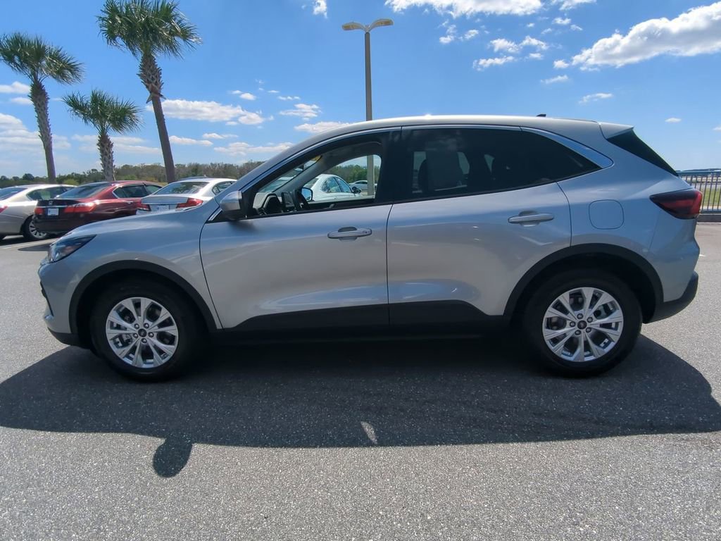Used 2023 Ford Escape Active w/ Tech Pack #2 image 7