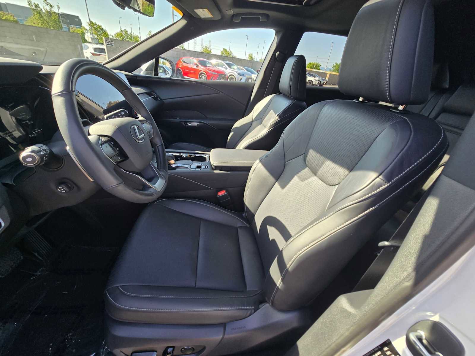 Used 2025 Lexus RX 350 Premium Plus image 23