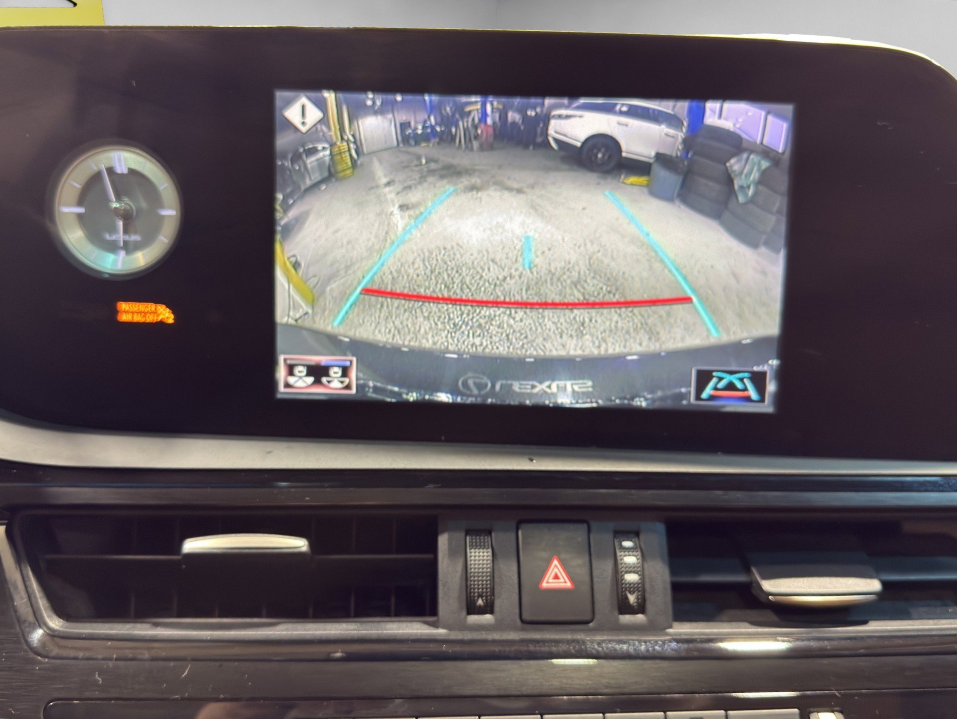 Used 2022 Lexus ES 350 w/ Accessory Package 2 image 16