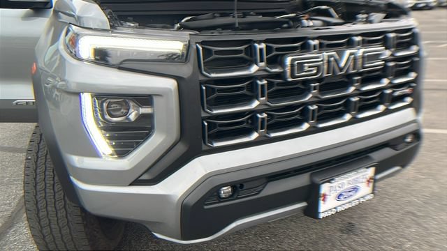 Used 2023 GMC Canyon AT4 w/ AT4 Premium Package AWD/4WD image 11