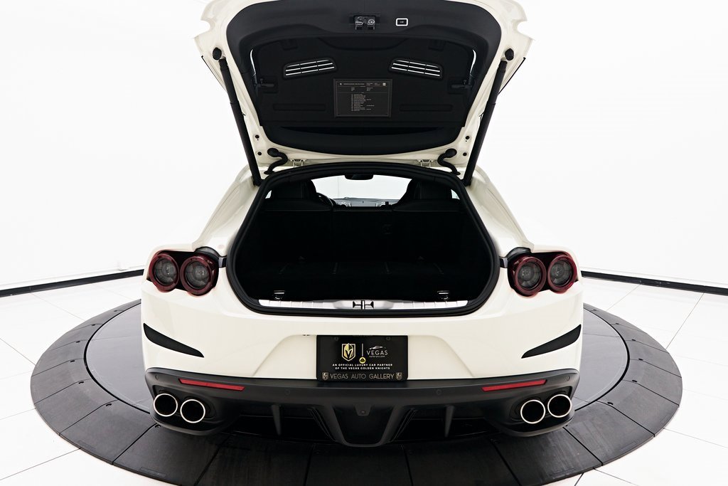 Used 2019 Ferrari GTC4Lusso T image 30
