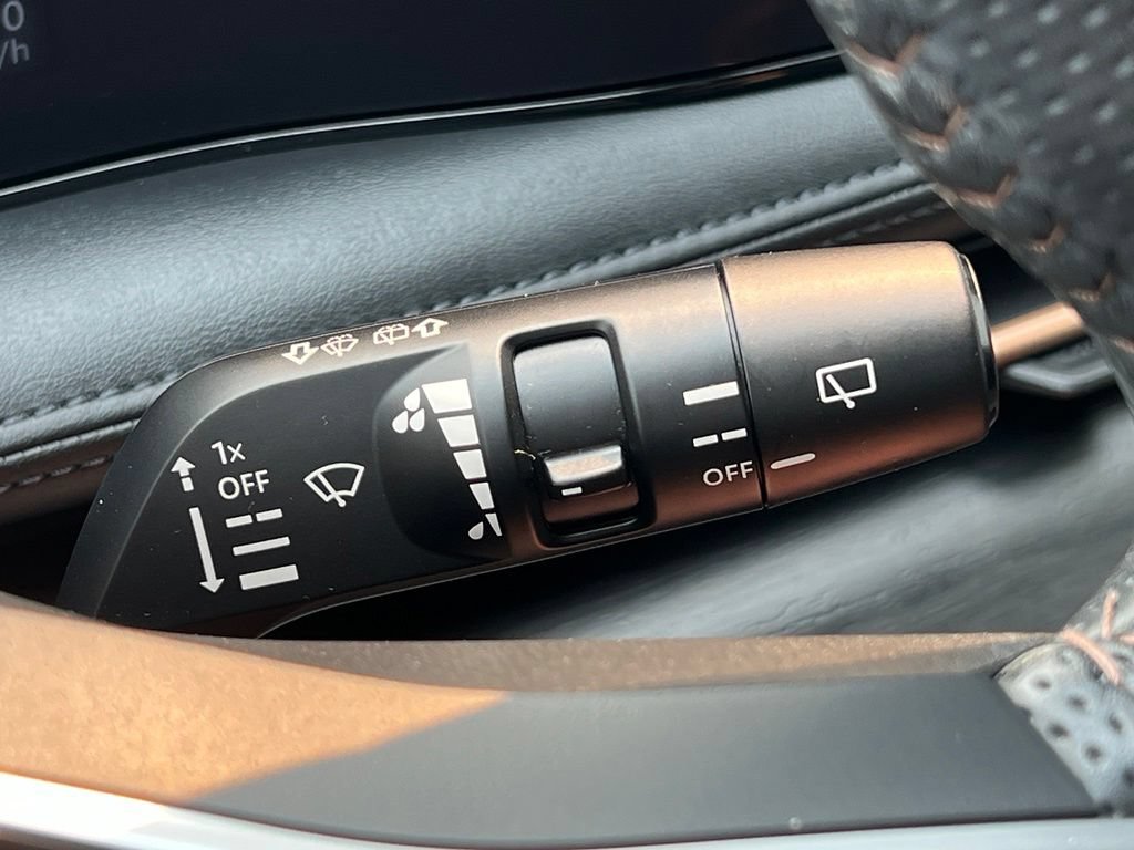 Certified 2024 Nissan Ariya FWD image 25