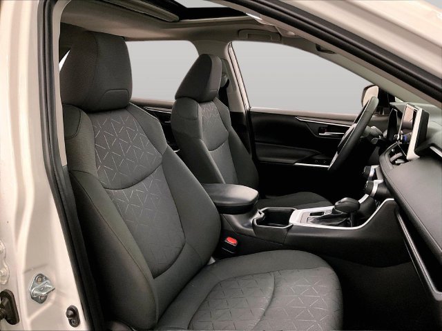 Used 2023 Toyota RAV4 XLE w/ Convenience Package AWD/4WD image 7