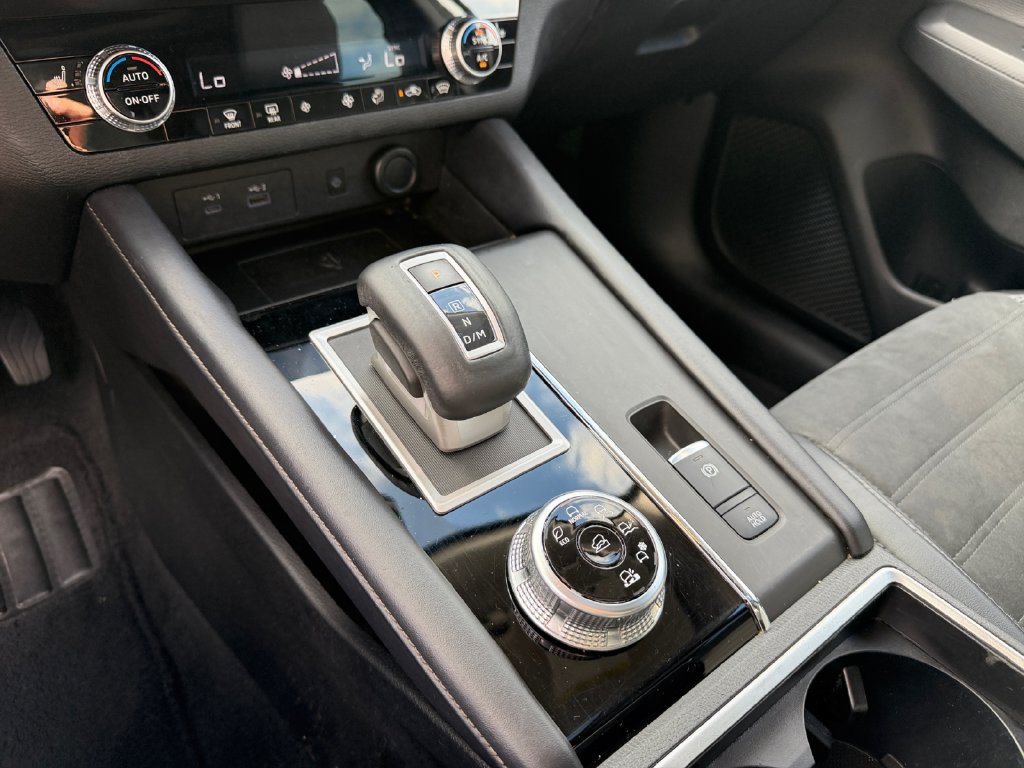 Used 2022 Mitsubishi Outlander SE AWD/4WD image 21