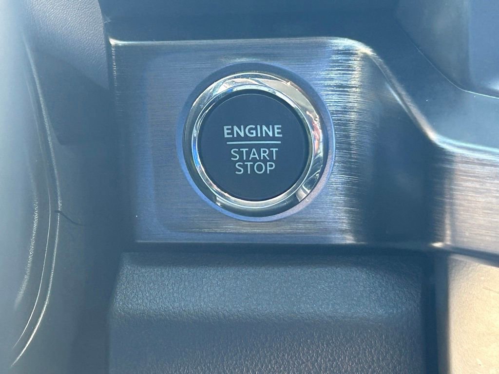 Used 2023 Ford F250 Lariat w/ Lariat Ultimate Package image 49