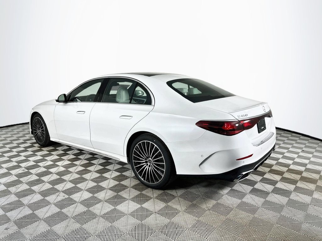 New 2027 Mercedes-Benz E 450 4MATIC Sedan image 5