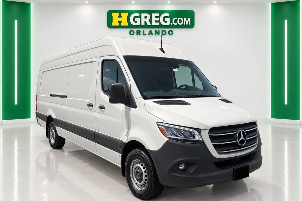 Used 2021 Mercedes-Benz Sprinter 3500 w/ Exterior Lighting Package image 4