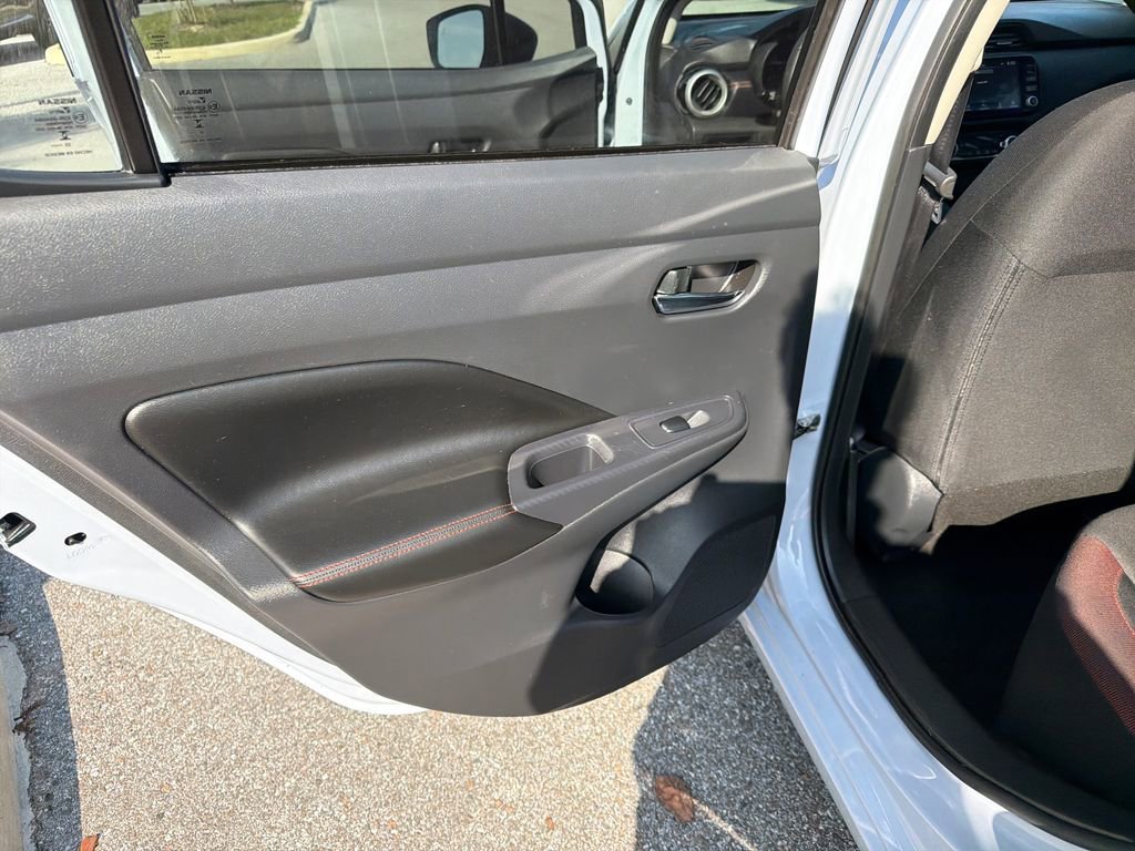 Used 2024 Nissan Versa SR w/ Trunk Package image 18