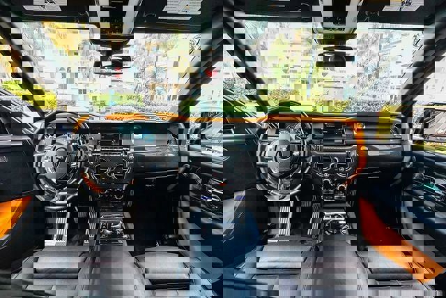 Used 2020 Rolls-Royce Cullinan Black Badge image 81