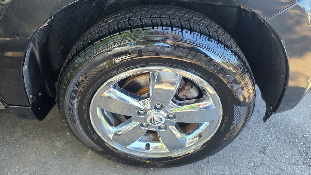 Used 2011 Mercury Mariner Premier w/ 202A Rapid Spec Order Code AWD/4WD image 9
