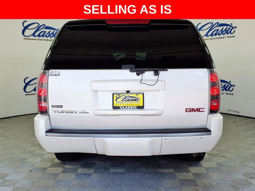 Used 2011 GMC Yukon XL Denali image 4