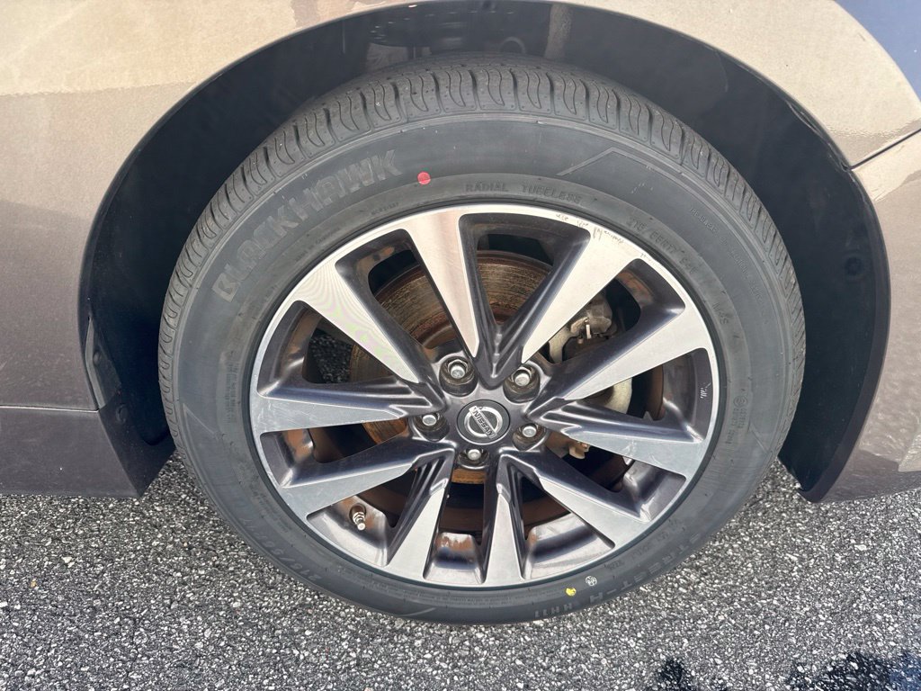 Used 2016 Nissan Altima 2.5 SL w/ 2.5 Technology w/LED Package FWD image 9