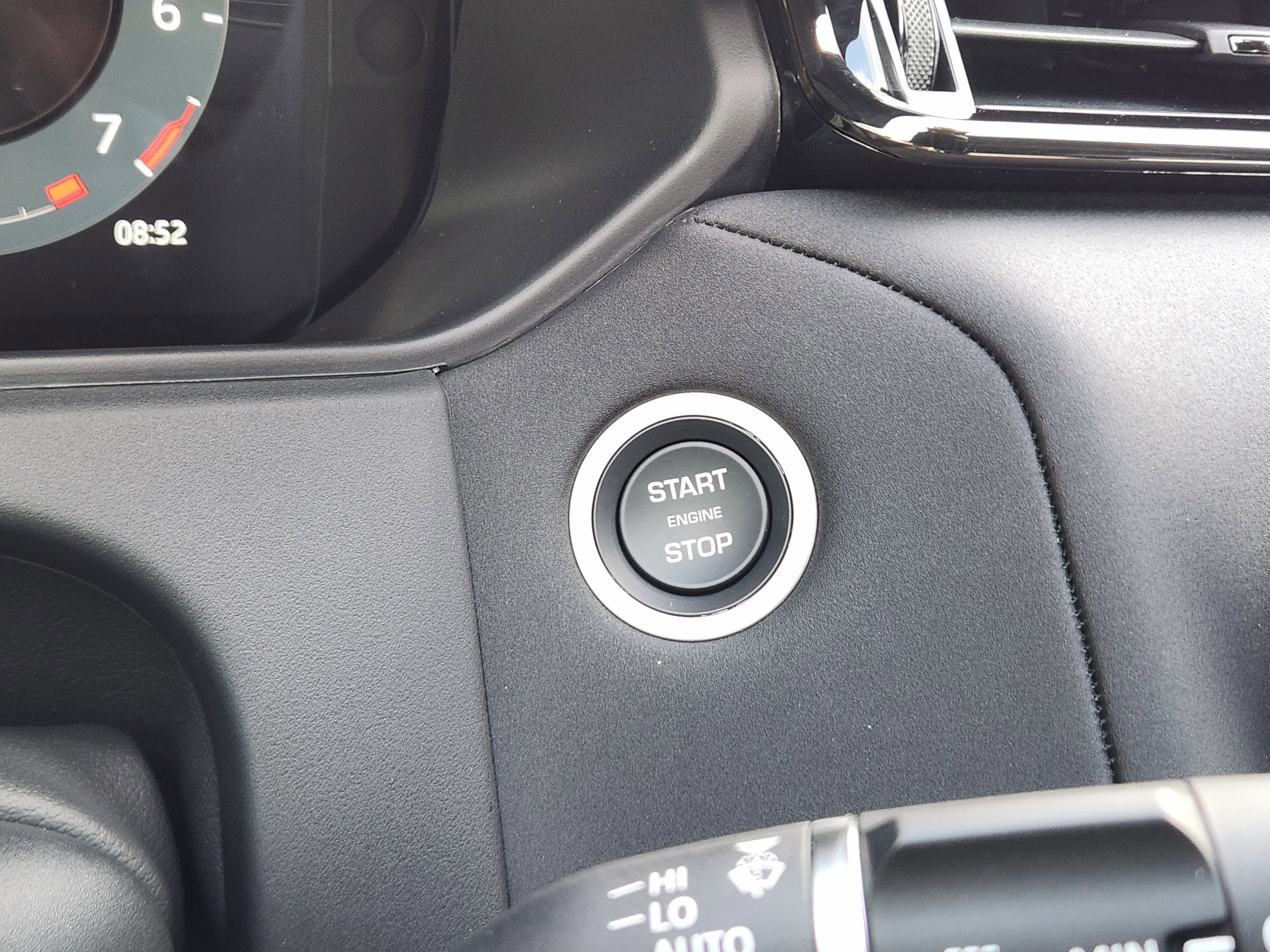 New 2026 Land Rover Range Rover Velar Dynamic SE image 20