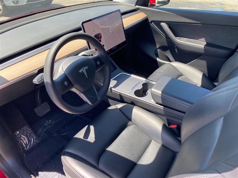 Used 2024 Tesla Model Y Long Range image 6