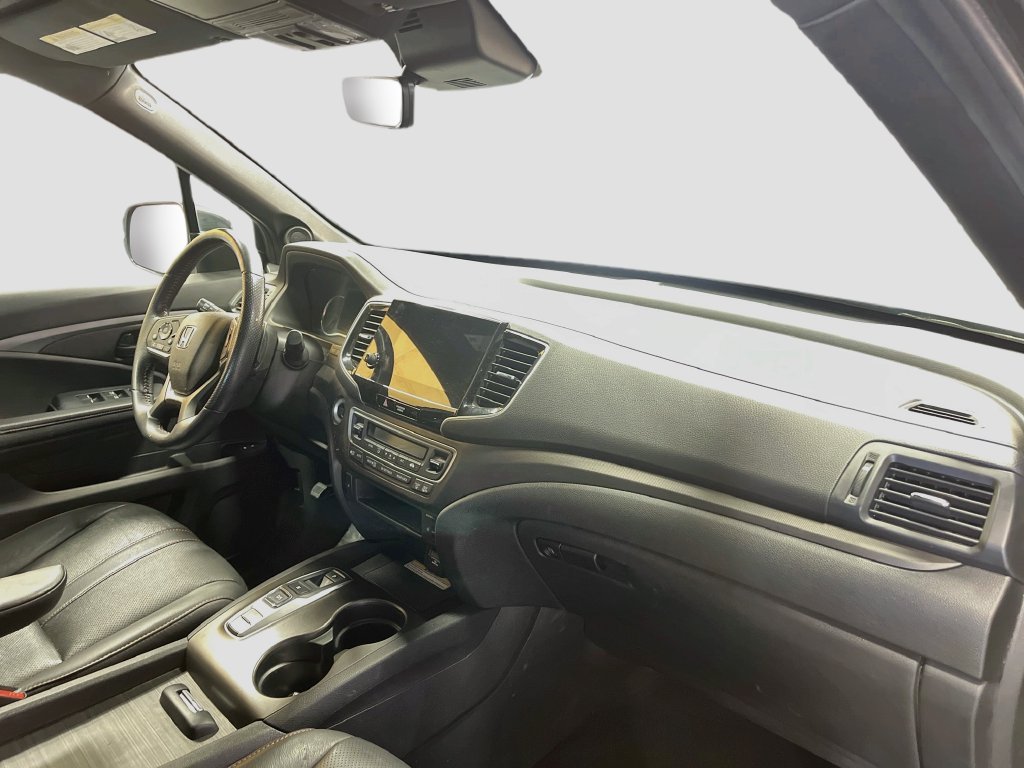 Used 2022 Honda Pilot TrailSport image 32