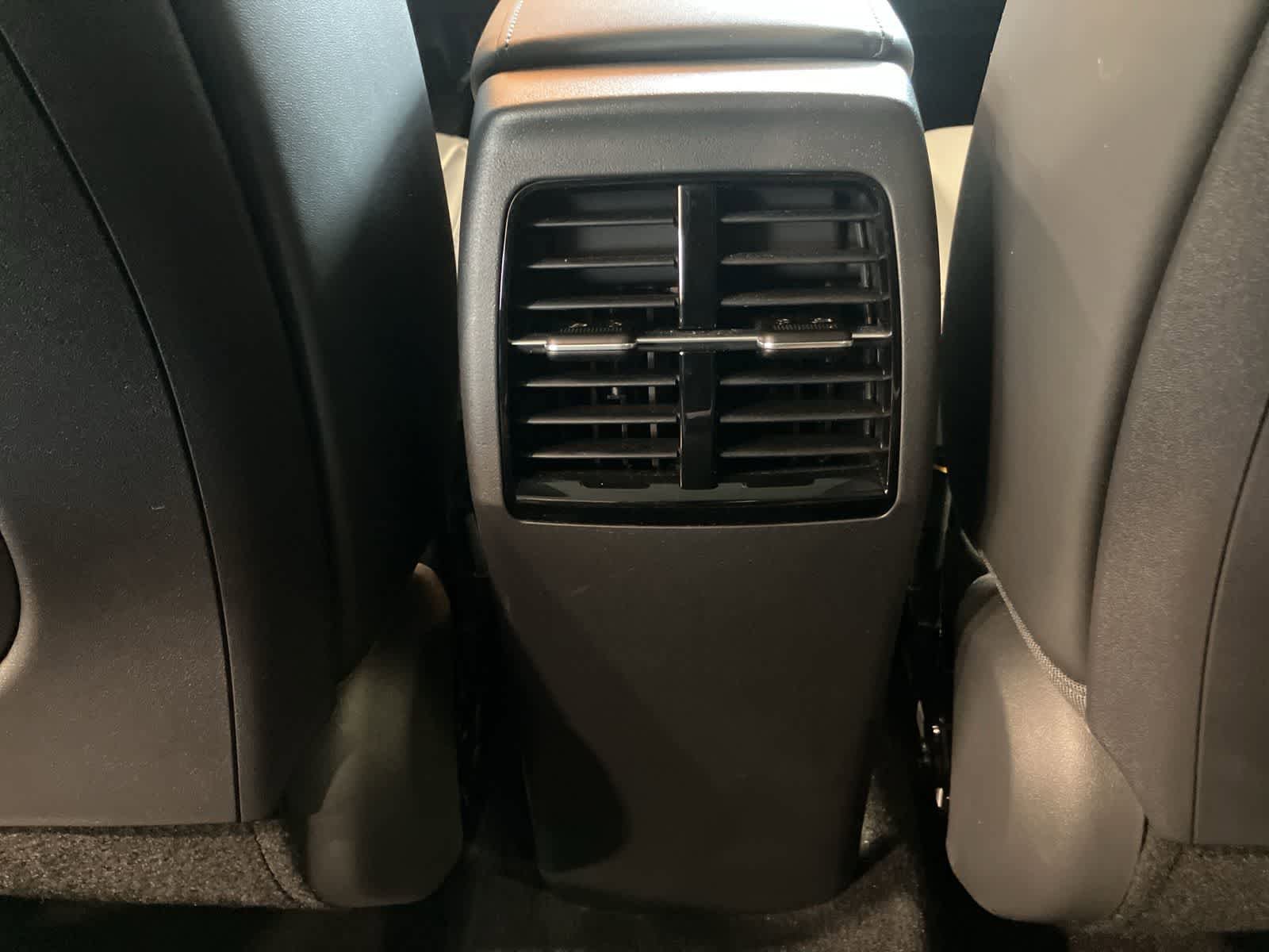 Used 2023 Kia Niro EX FWD image 22