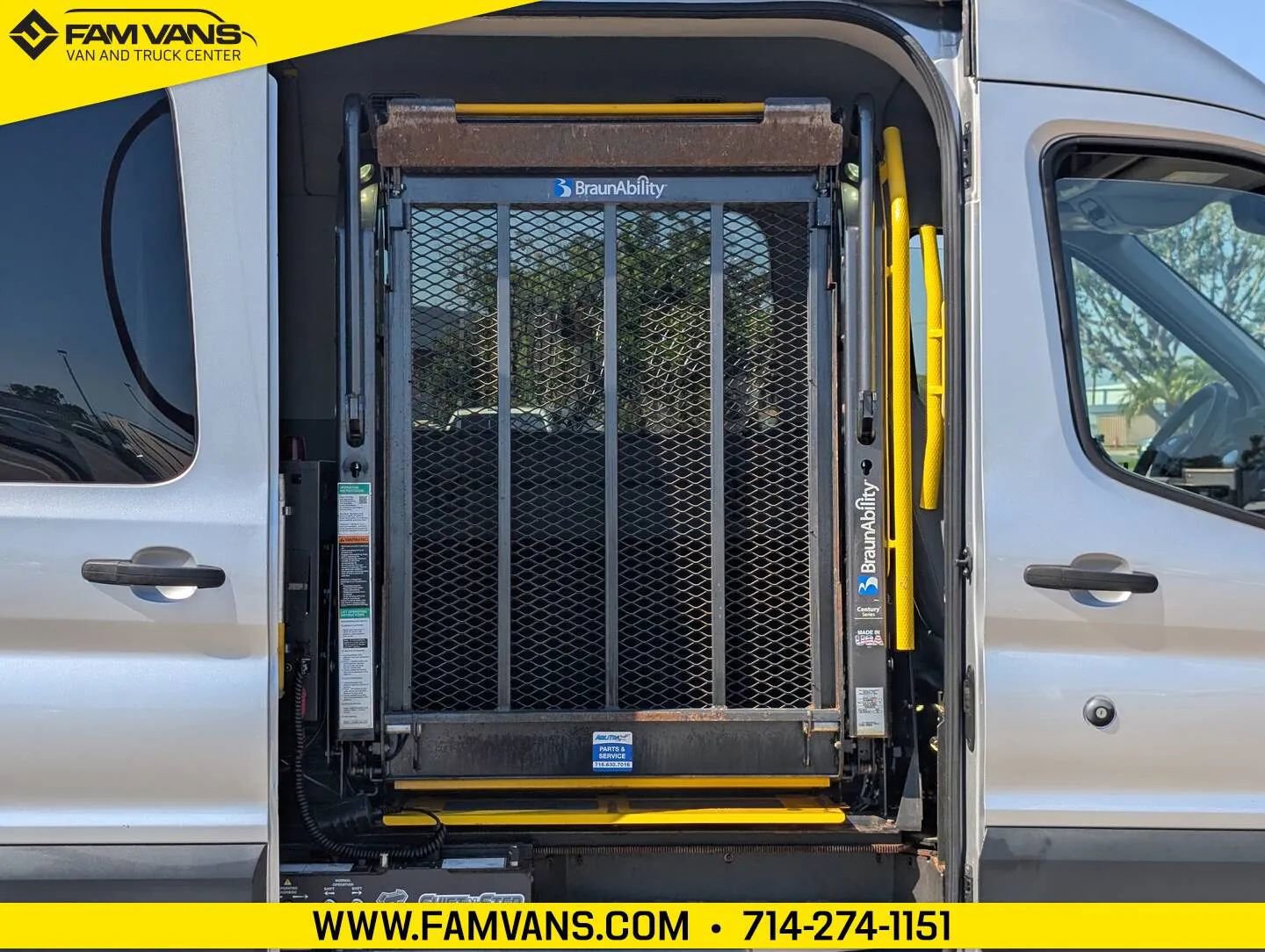 Used 2018 Ford Transit 350 XL RWD image 5