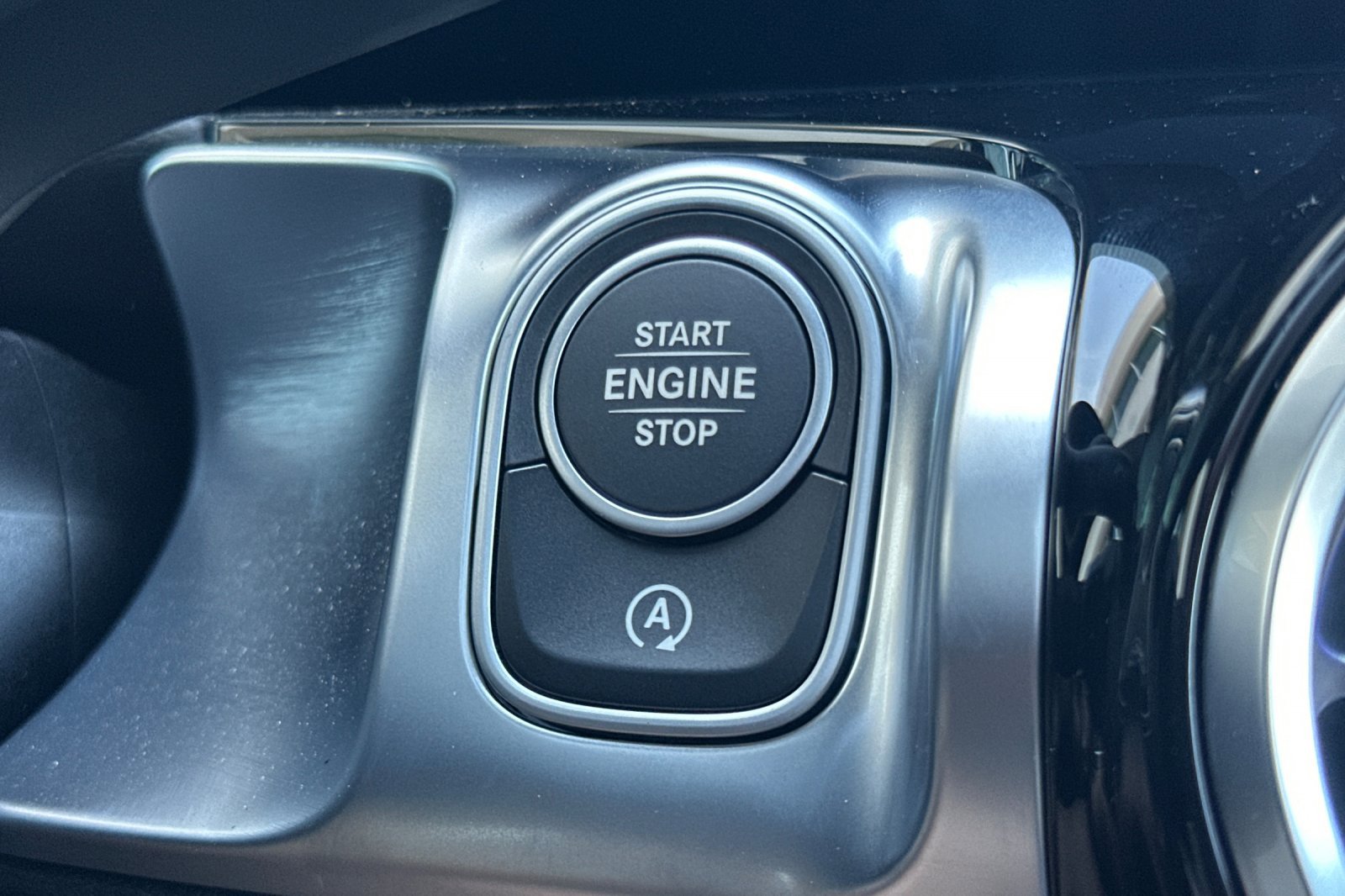 New 2025 Mercedes-Benz GLB 250 250 image 22