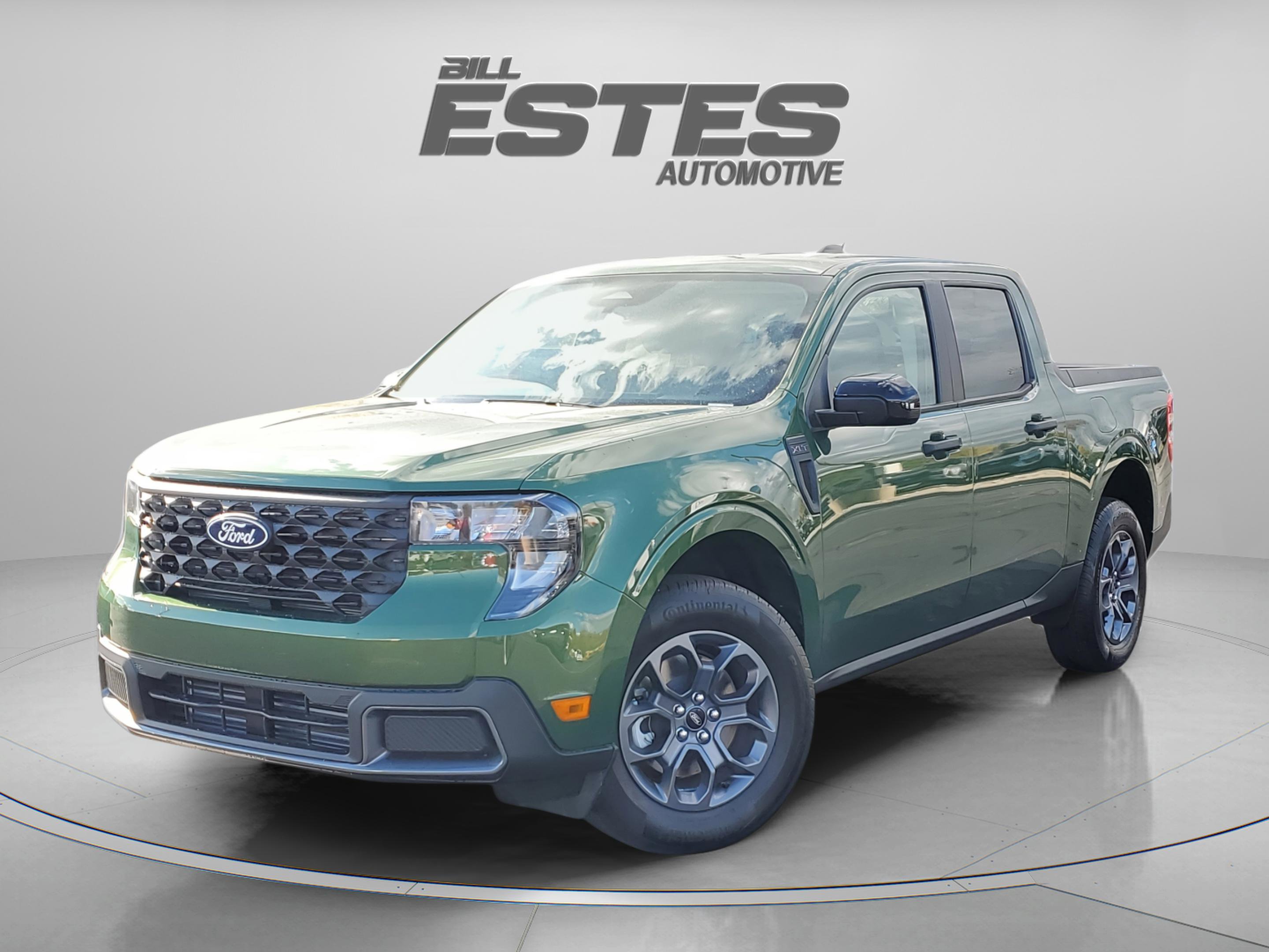 New 2025 Ford Maverick XLT w/ XLT Luxury Package