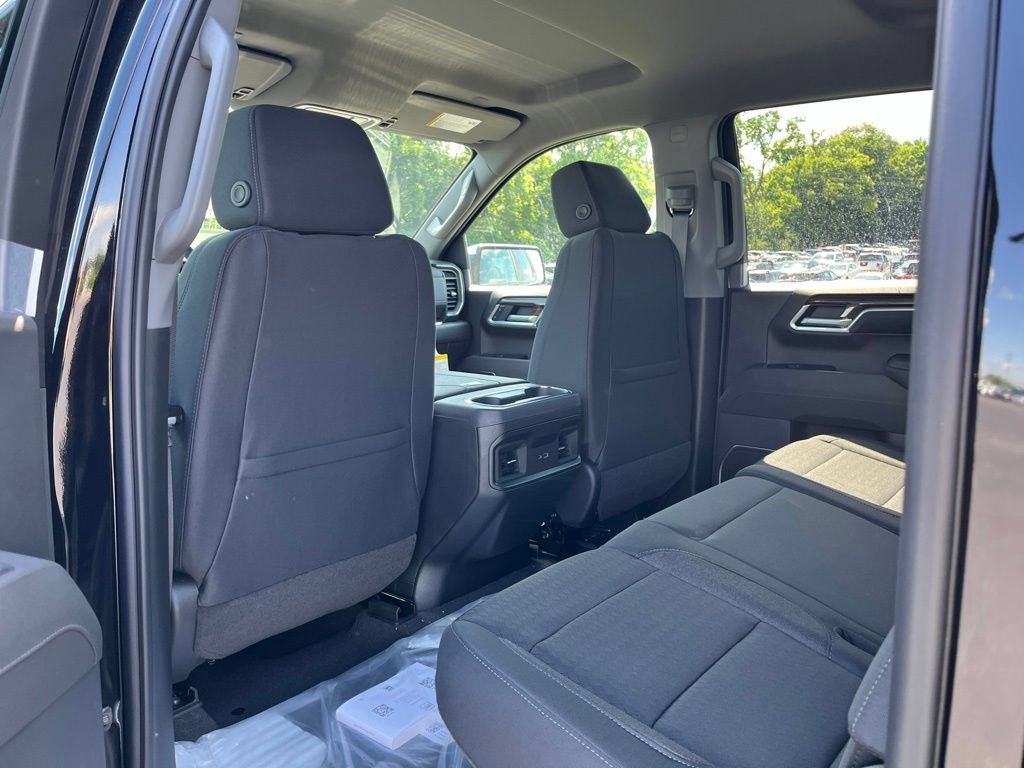 New 2026 Chevrolet Silverado 1500 LT w/ Z71 Off-Road Package AWD/4WD image 8
