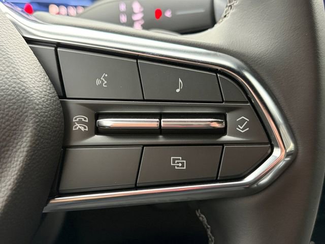 Used 2025 Chevrolet Suburban LS image 8