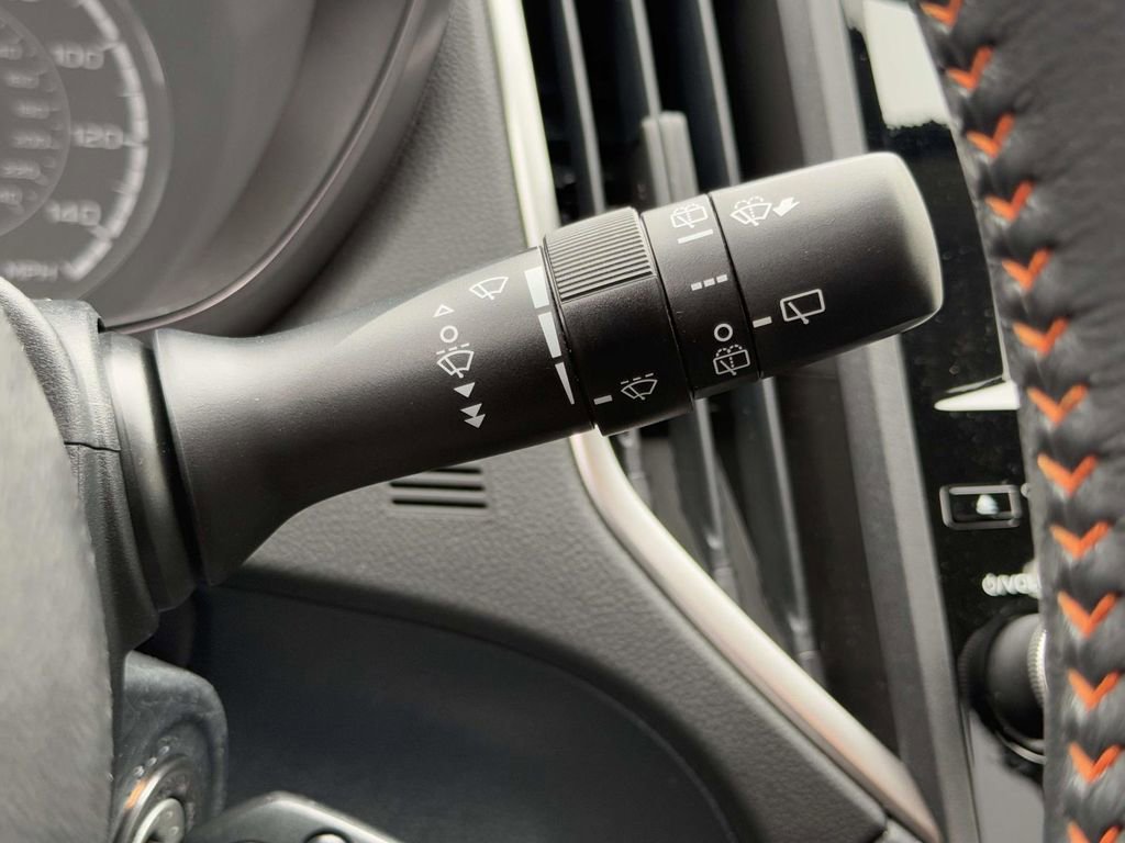 Used 2020 Subaru Crosstrek 2.0i Premium image 26
