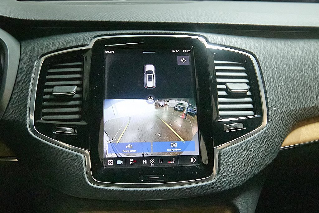 Certified 2023 Volvo XC90 B6 Plus w/ Protection Package Premier image 30