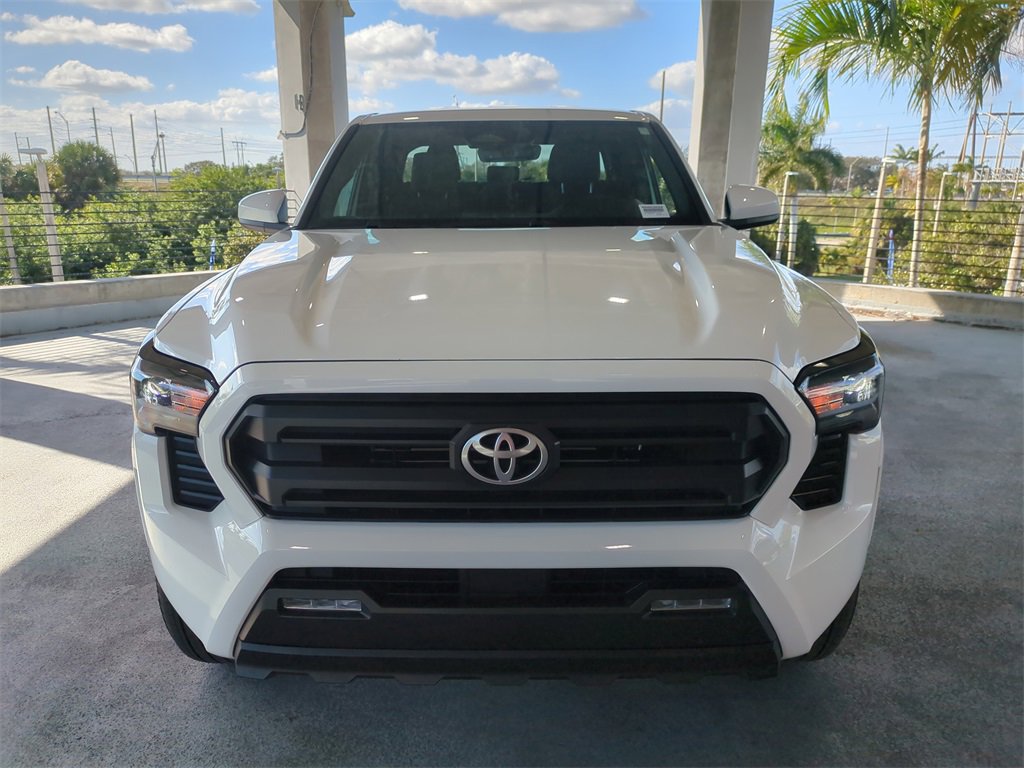 Used 2024 Toyota Tacoma SR5 image 3