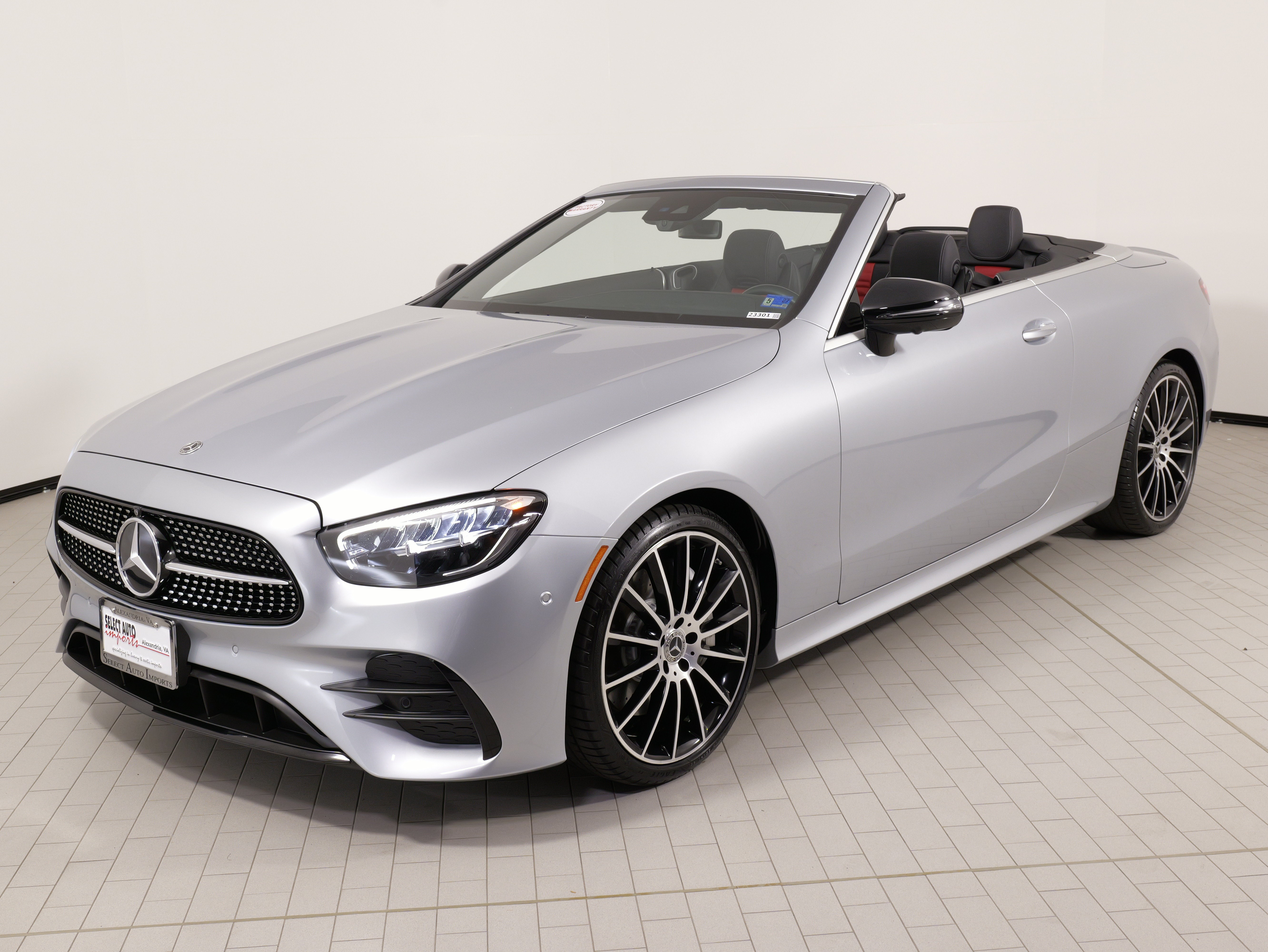 Used 2023 Mercedes-Benz E 450 Cabriolet image 5