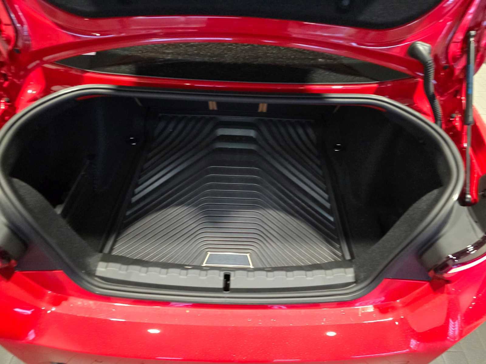 Used 2024 BMW M2 w/ Lighting Package image 19