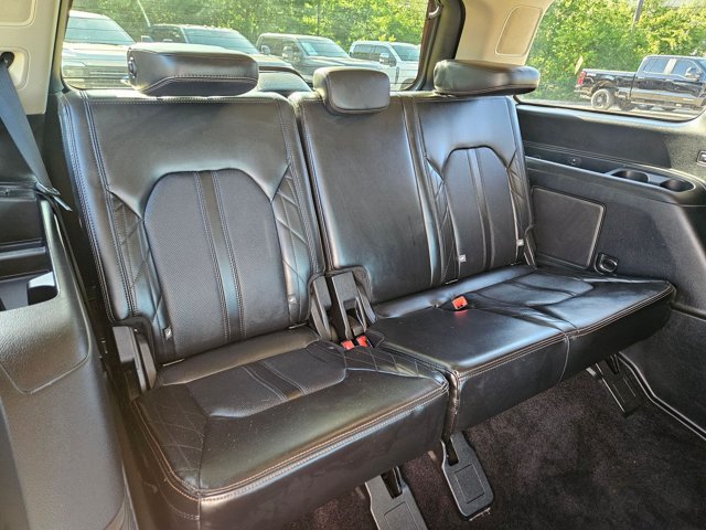 Used 2019 Ford Expedition Platinum AWD/4WD image 21